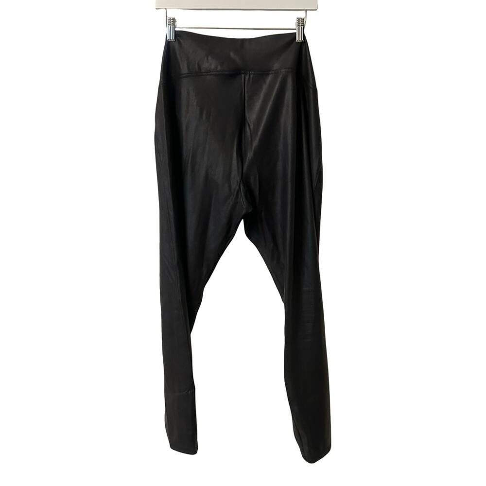 Time and Tru women's Sleek Black Leggings Pants -  PLUS SIZE XXXL = 22